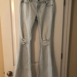 Miss me size 27 Light wash destroyed bell bottoms